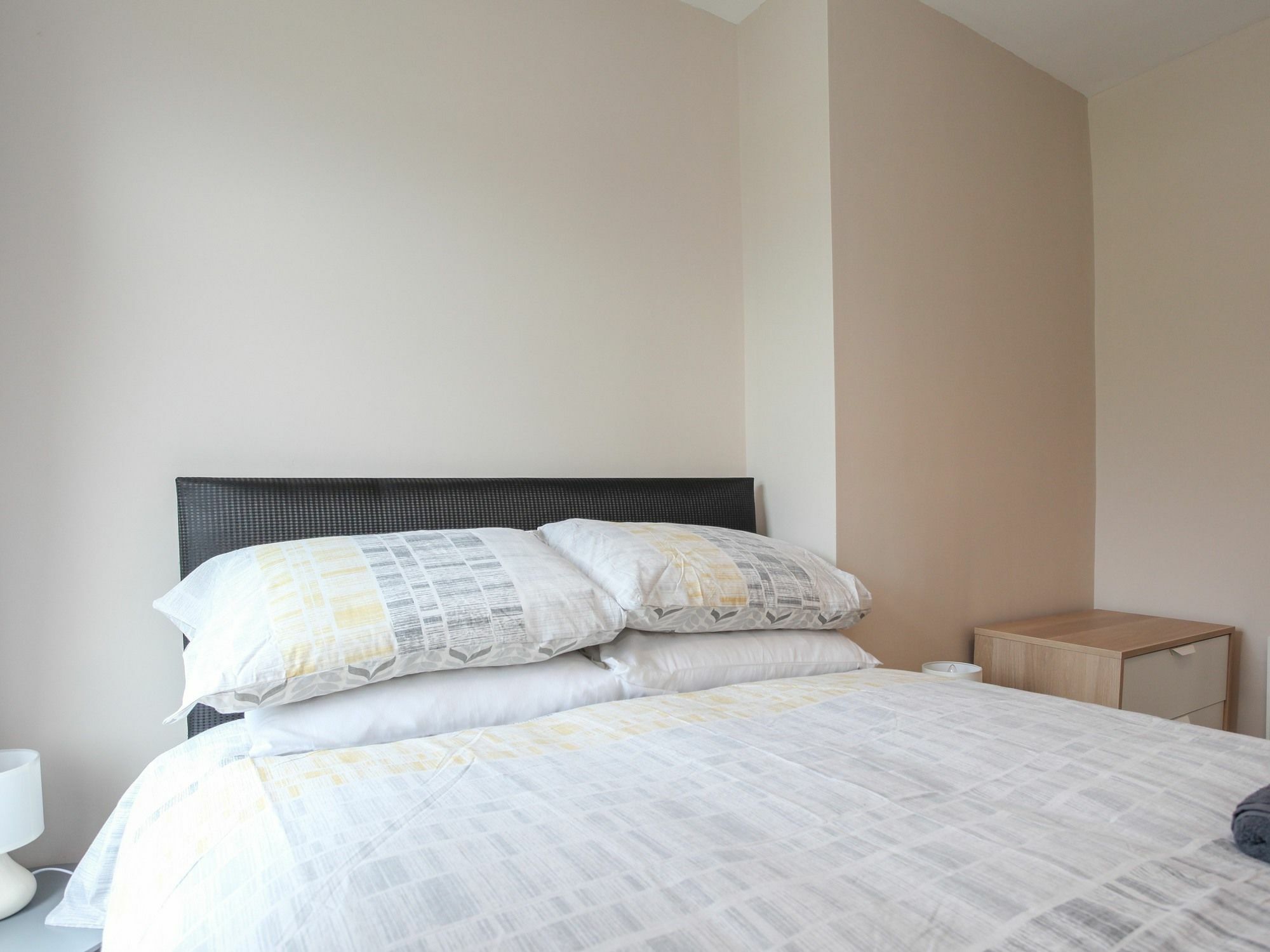 Kingston Serviced Accommodation - Donegall Avenue Μπέλφαστ Εξωτερικό φωτογραφία