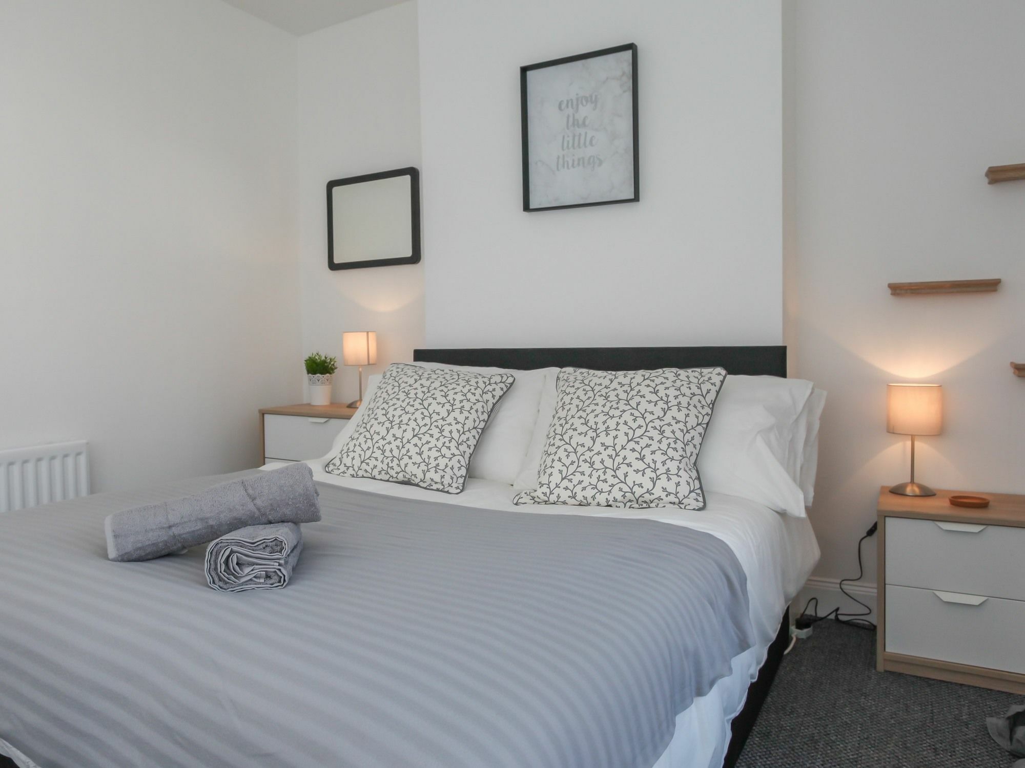 Kingston Serviced Accommodation - Donegall Avenue Μπέλφαστ Εξωτερικό φωτογραφία